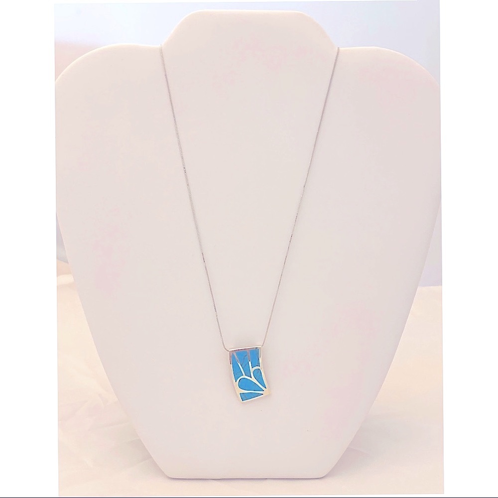 925 Silver and Turquoise Pendant Necklace - Picture 2 of 4